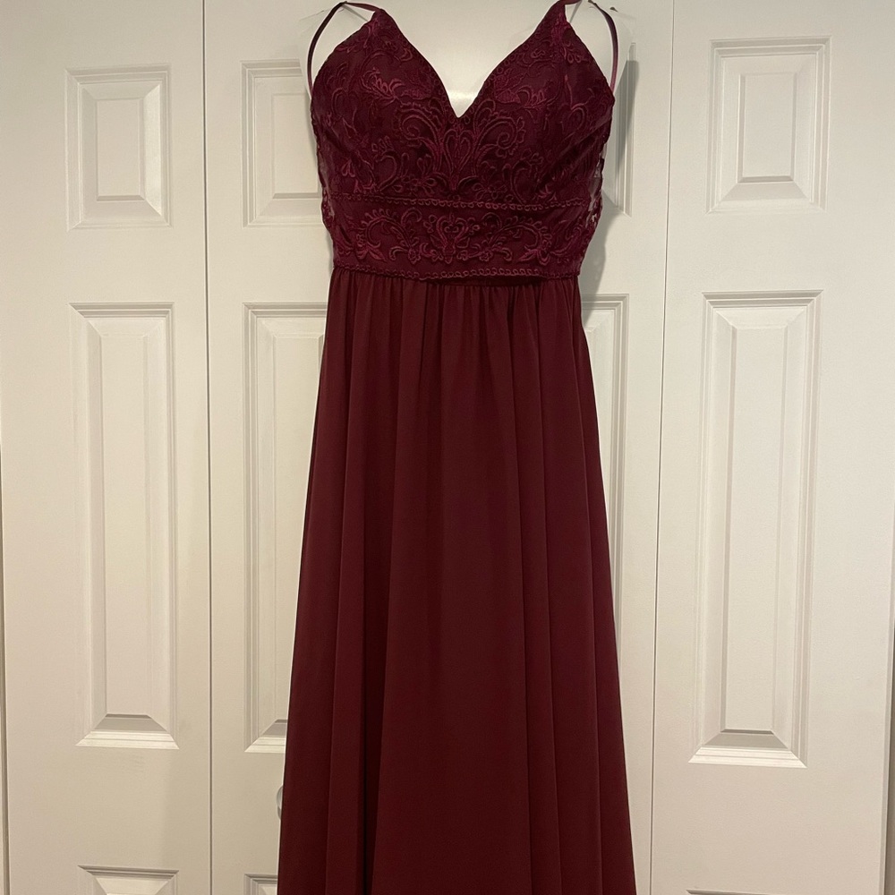 Kennedy Blue Size 4 Bordeaux Bridesmaids dress